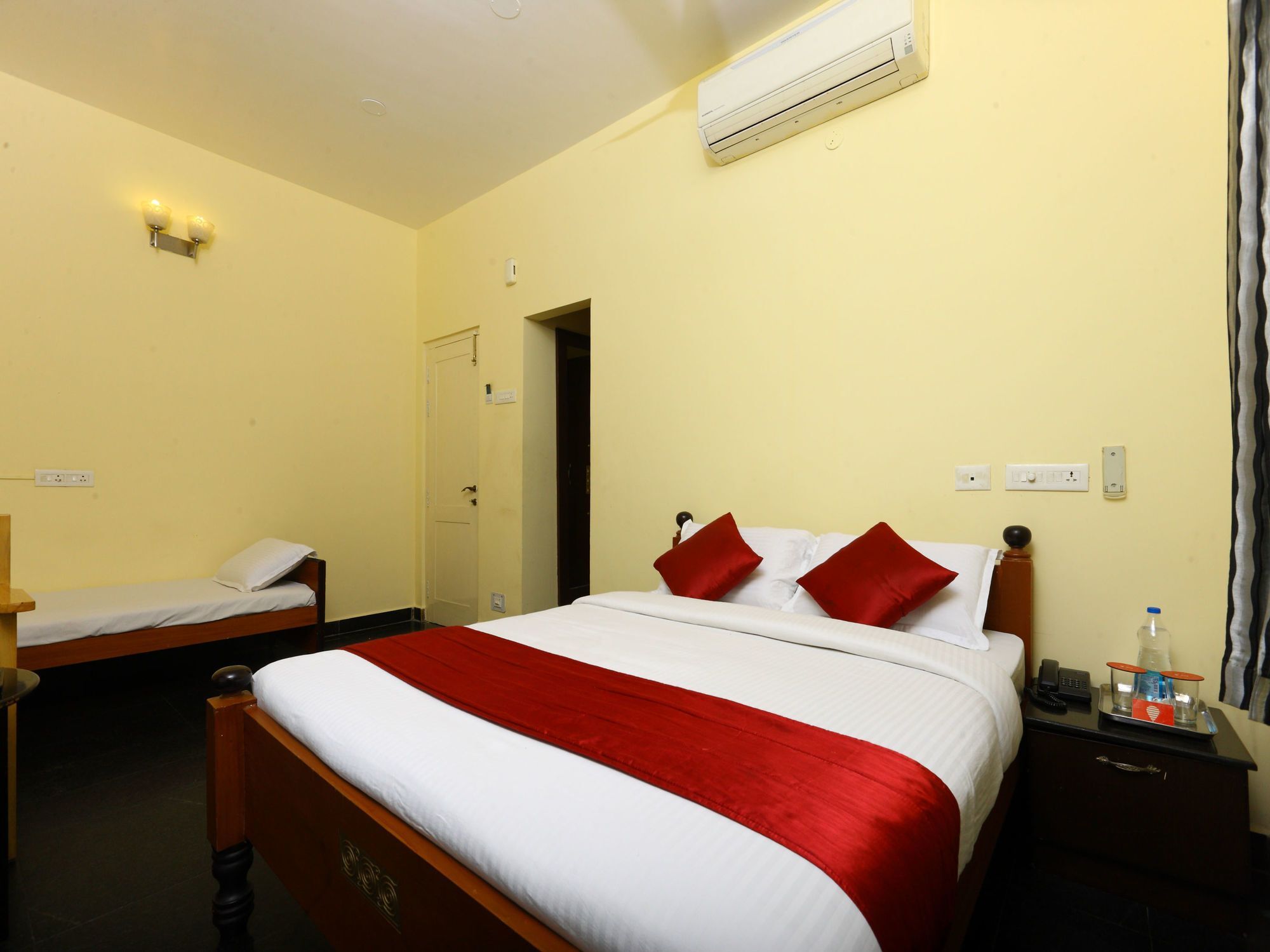 Oyo 10630 Hotel Nano Turf Madurai Extérieur photo