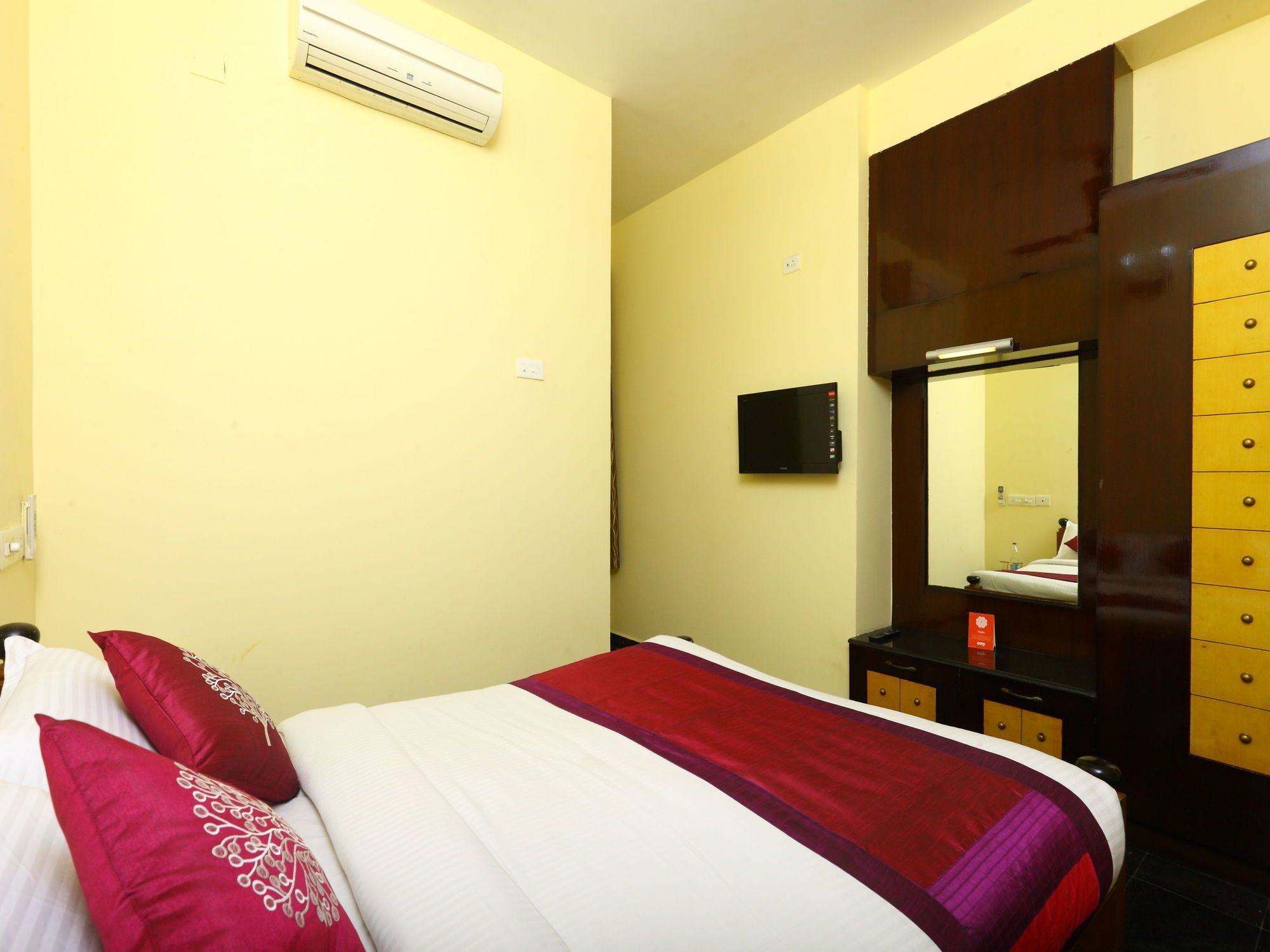 Oyo 10630 Hotel Nano Turf Madurai Extérieur photo