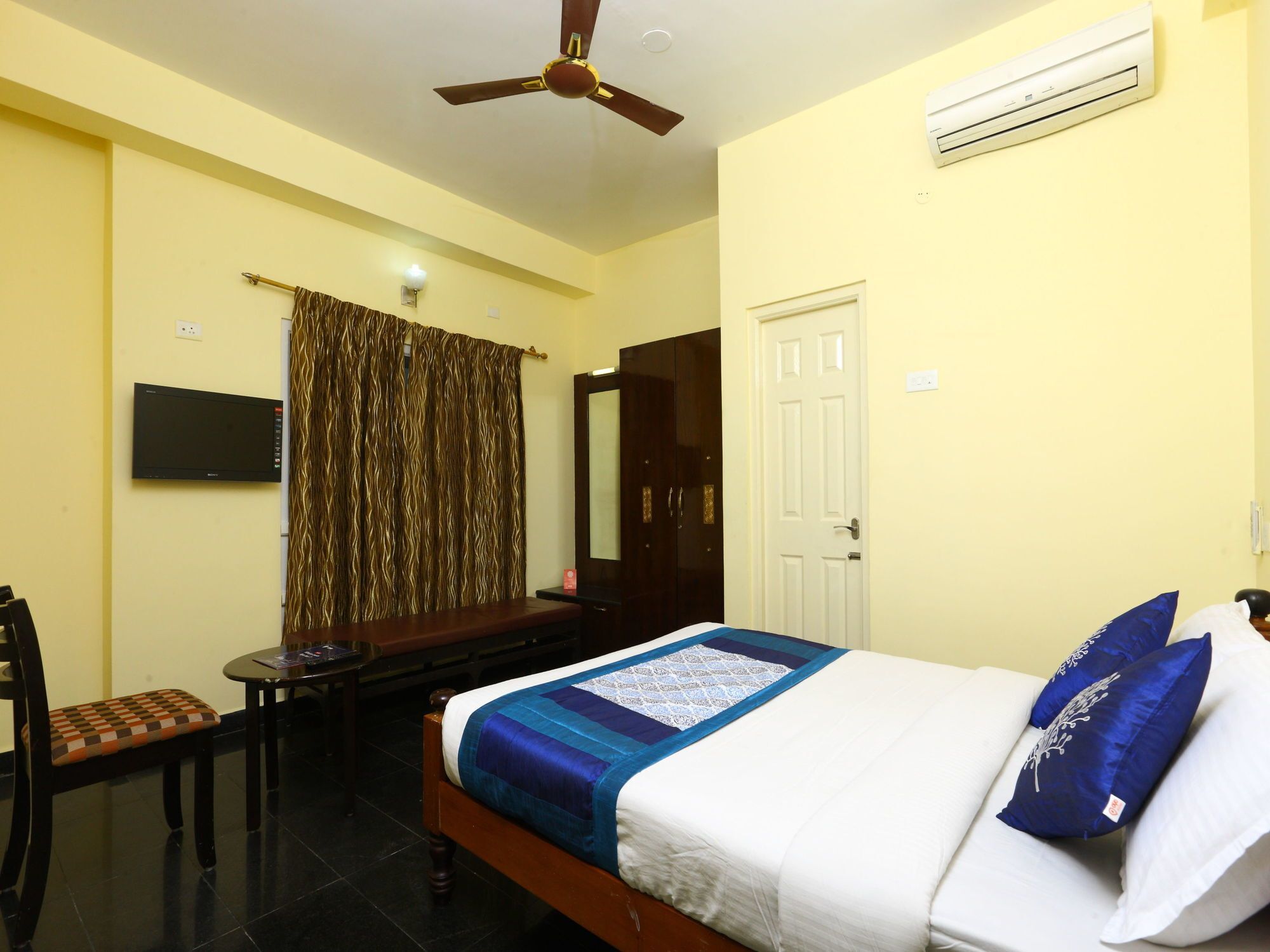 Oyo 10630 Hotel Nano Turf Madurai Extérieur photo
