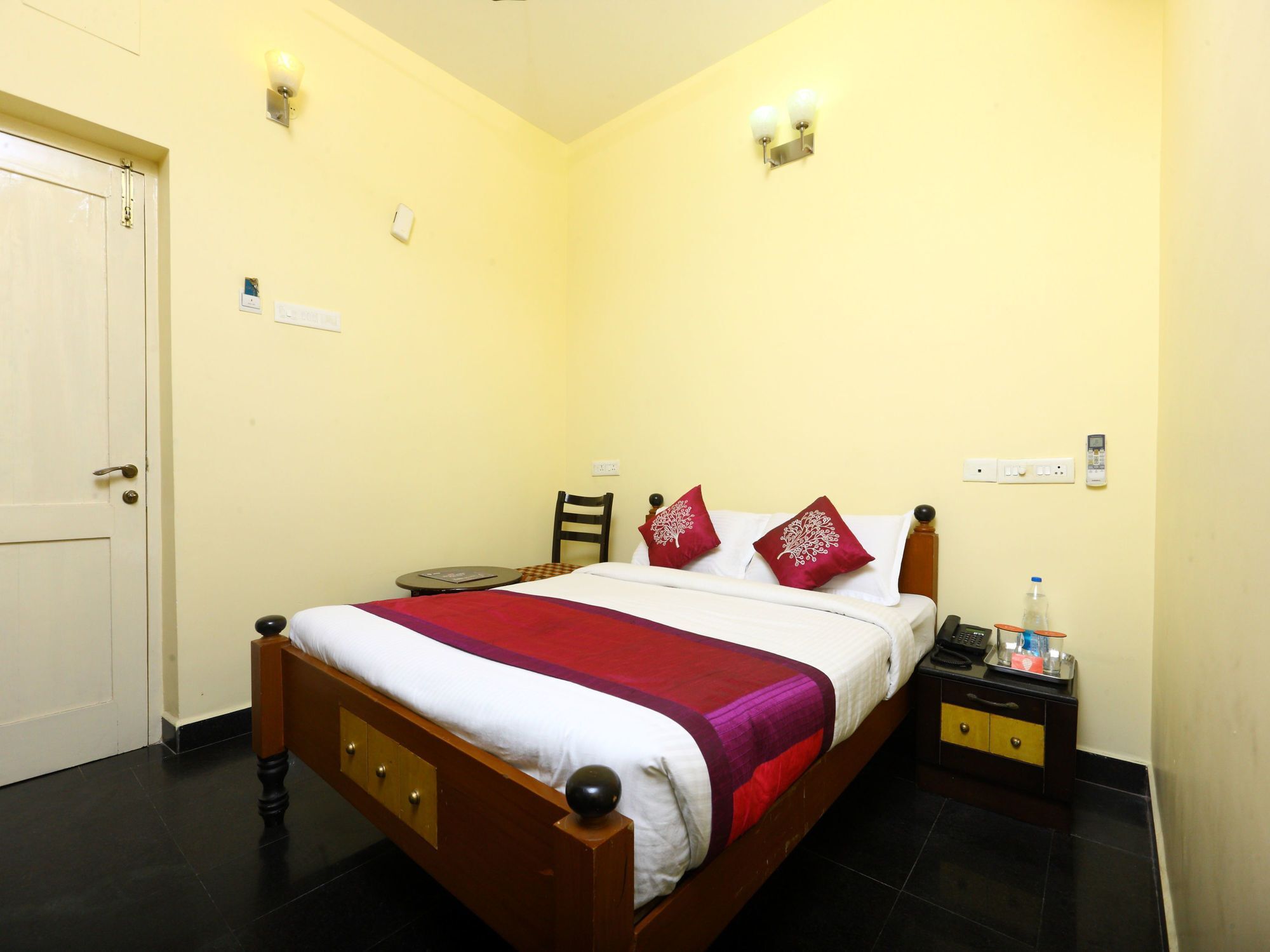 Oyo 10630 Hotel Nano Turf Madurai Extérieur photo