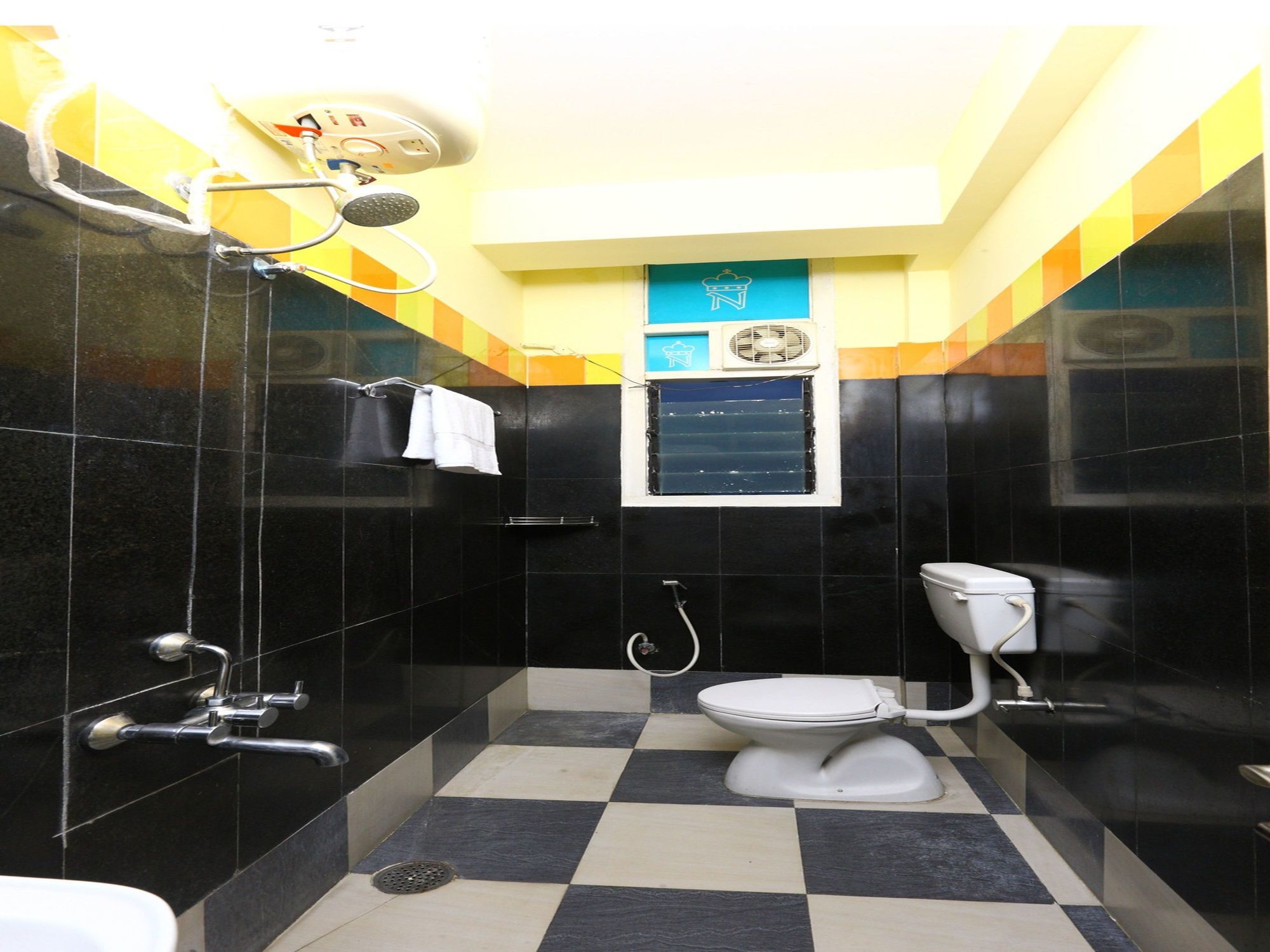 Oyo 10630 Hotel Nano Turf Madurai Extérieur photo